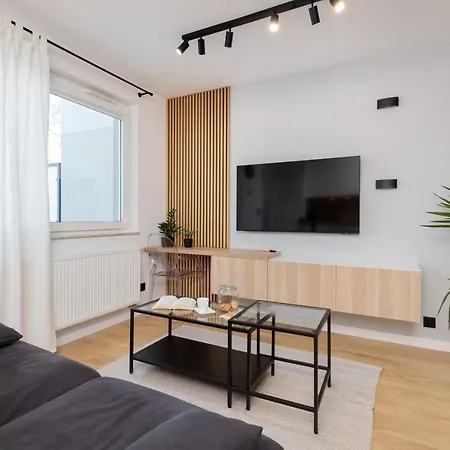 Butterfly With Parking By Renters