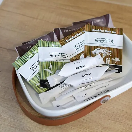 Butterfly With Parking By Renters *